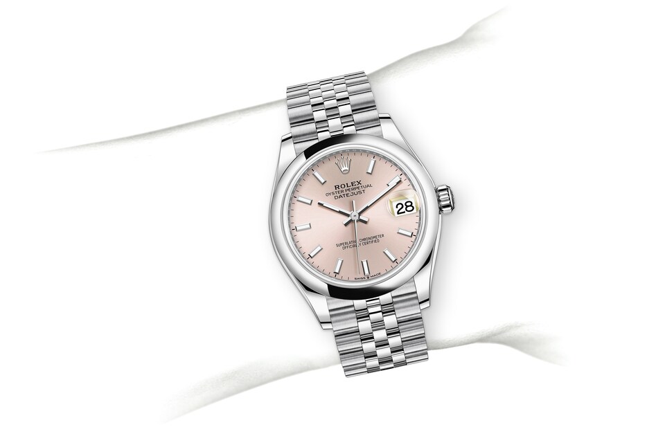m278240-0008_modelpage_on_wrist_landscape.jpg