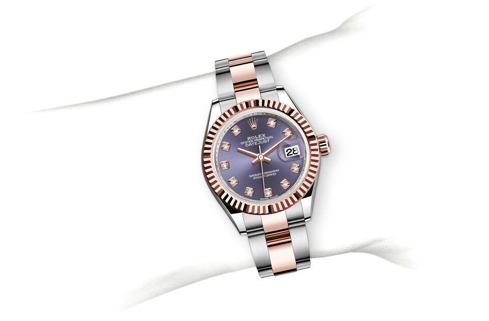 m279171-0016_modelpage_on_wrist_landscape.jpg