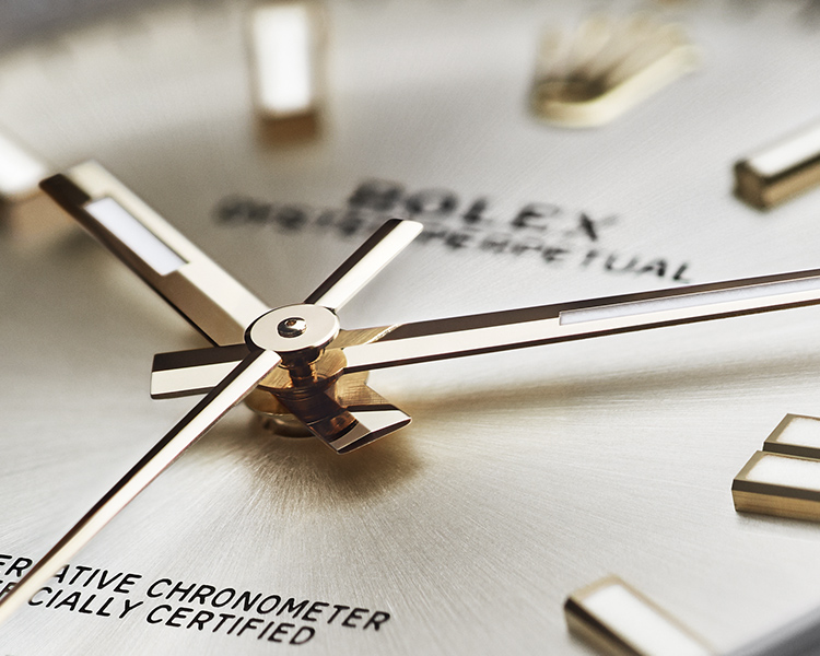new_2020_watches_oyster_perpetual_41_beauty_shot_portrait