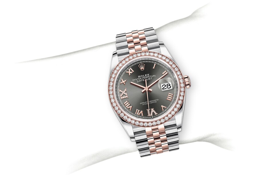 m126281rbr-0011_modelpage_on_wrist_landscape.jpg