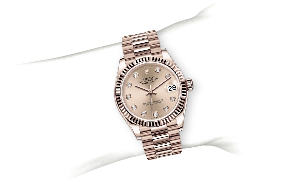 m278275-0031_modelpage_on_wrist_landscape.jpg