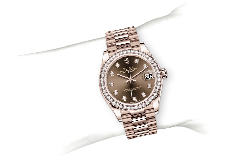 m278285rbr-0006_modelpage_on_wrist_landscape.jpg