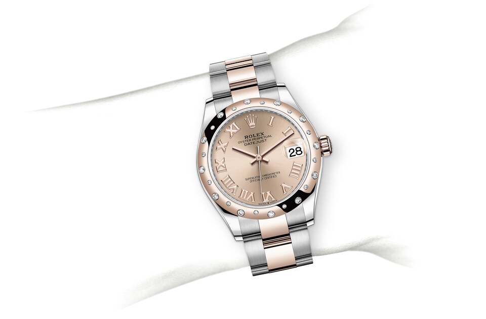 m278341rbr-0005_modelpage_on_wrist_landscape.jpg
