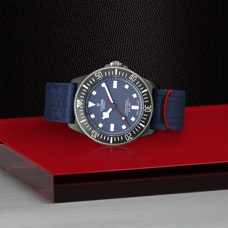 M25707KN-0001 PELAGOS FXD Alinghi Redbull Racing edition