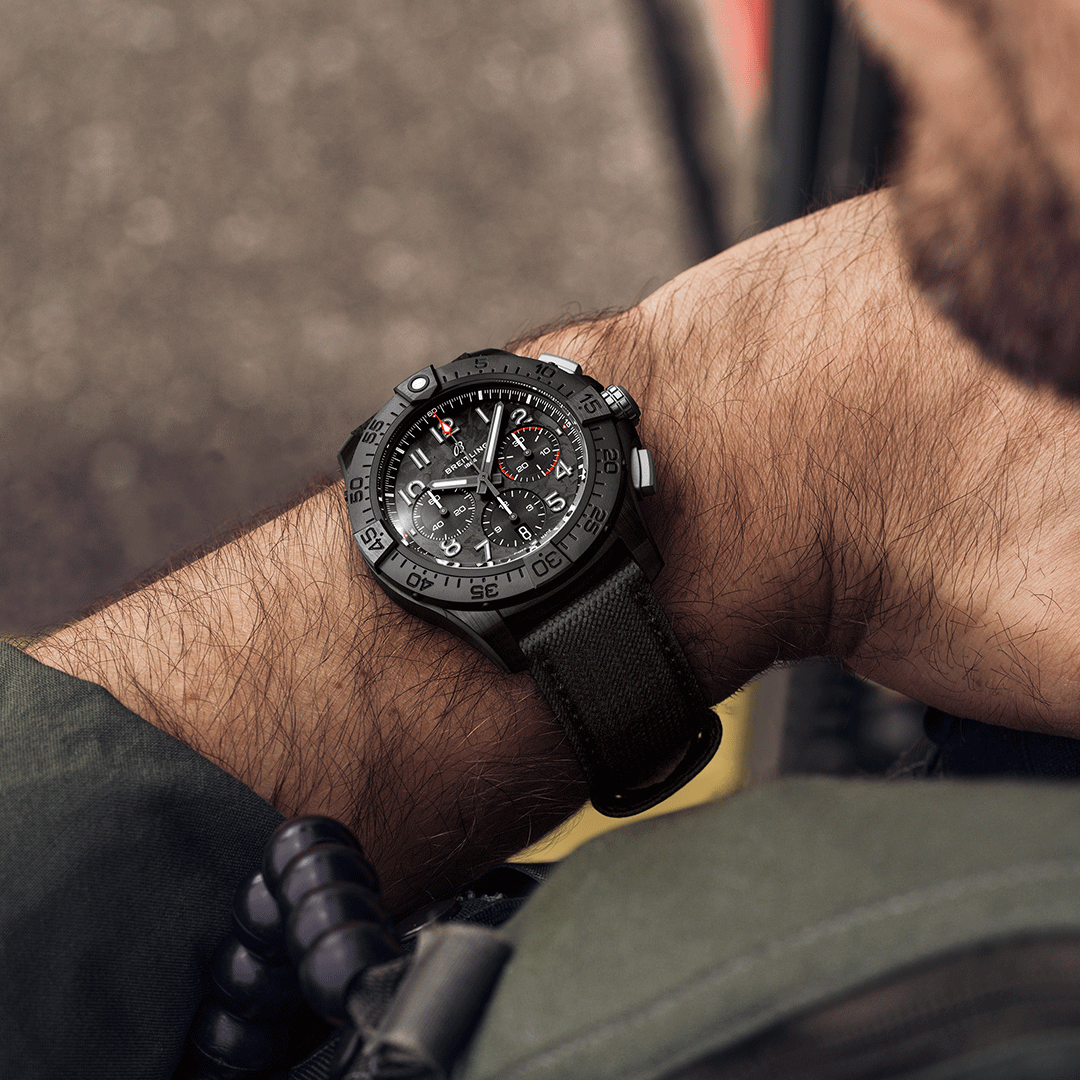 Avenger B01 Chronograph 44 9 SB0147101B1X1 Night Mission